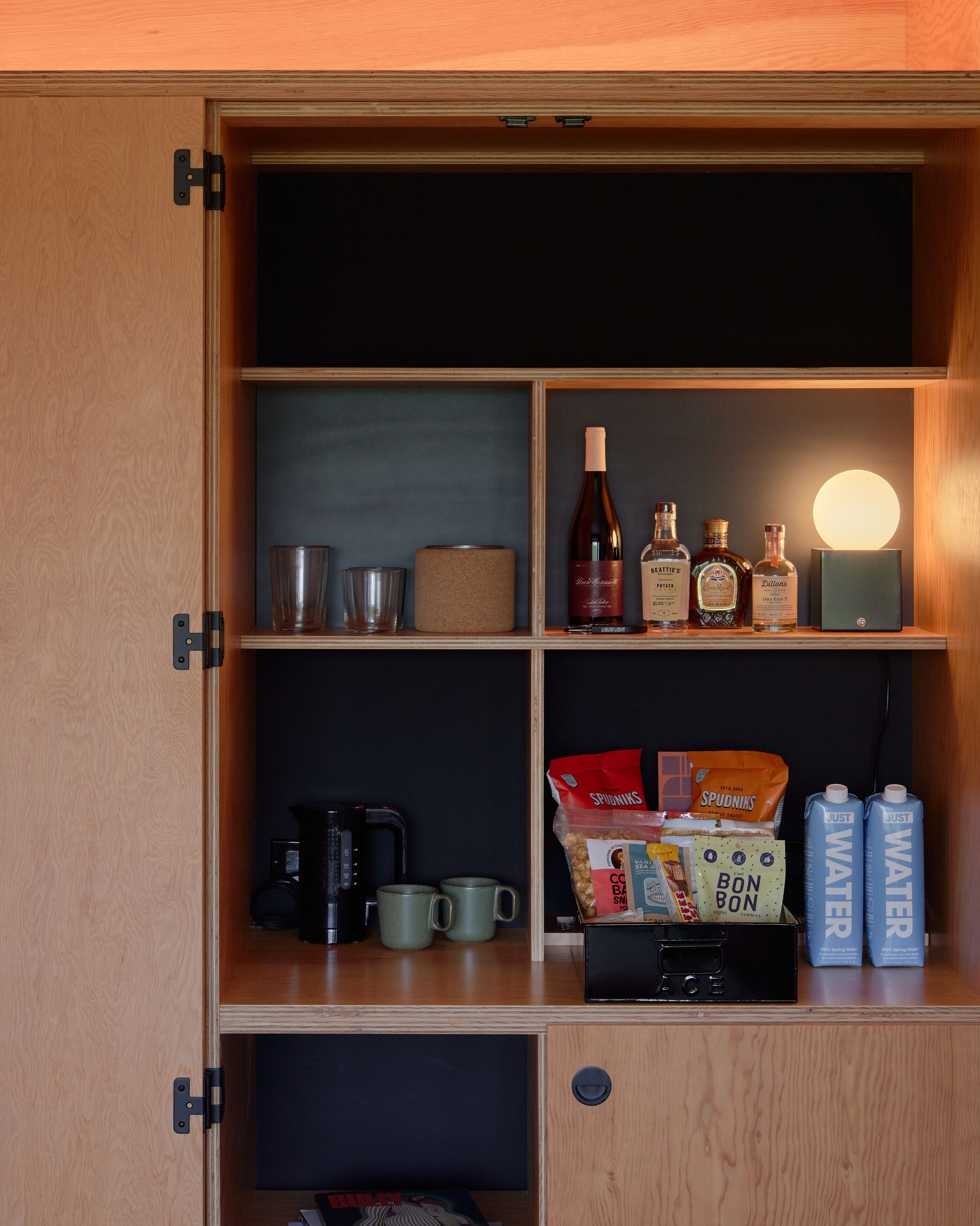 minibar