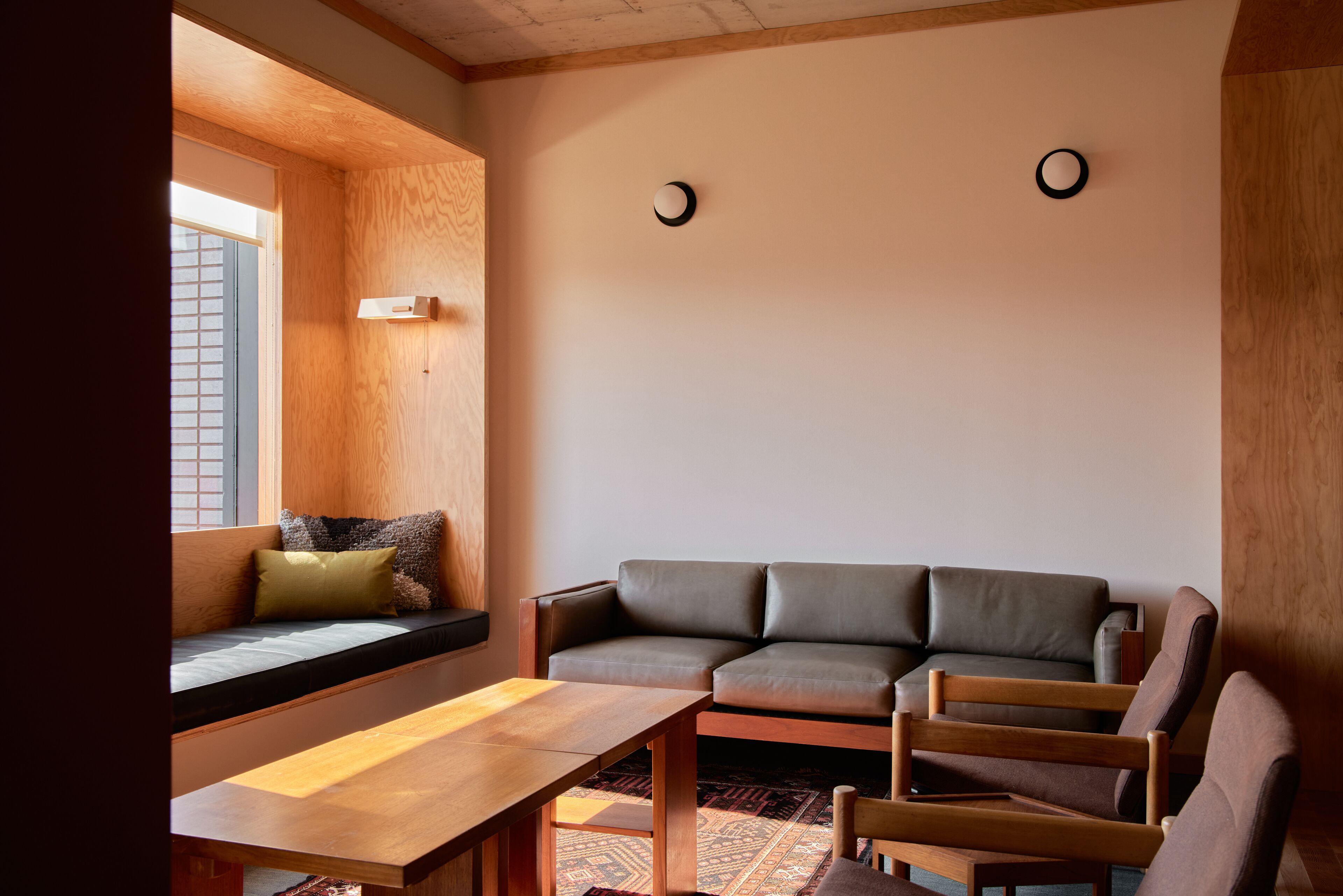 suite, 1 king bed | minibar, in-room safe, blackout curtains, iron/ironing board