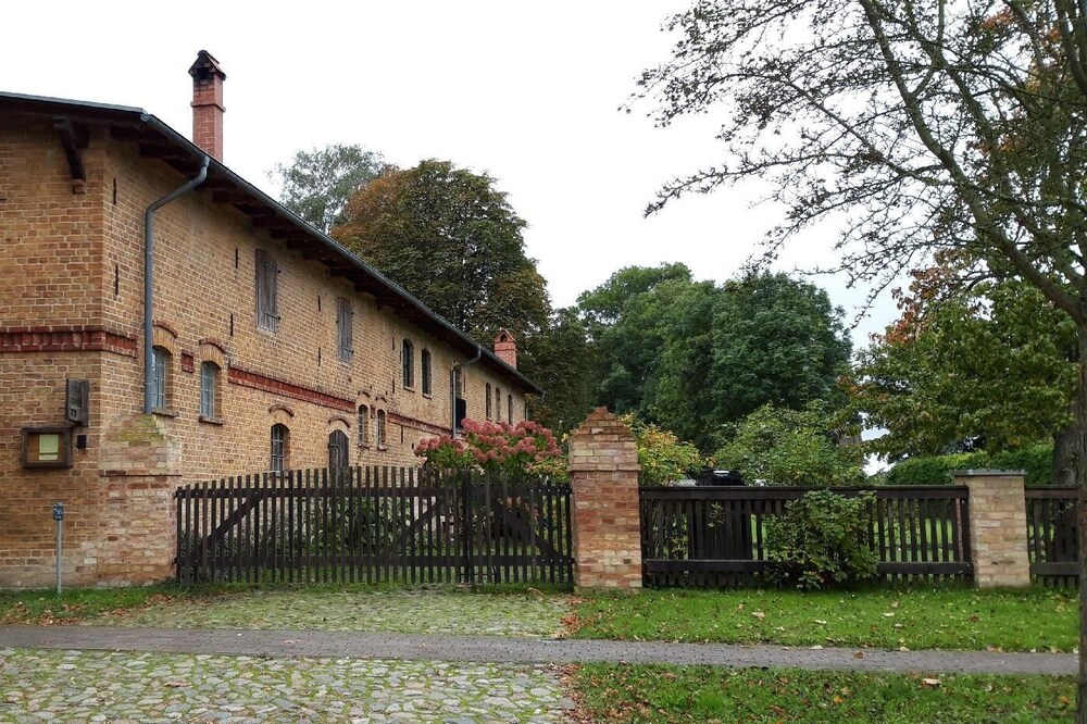 Holiday apartment Bugewitz for 1 - 4 persons with 2 bedrooms - Twin house