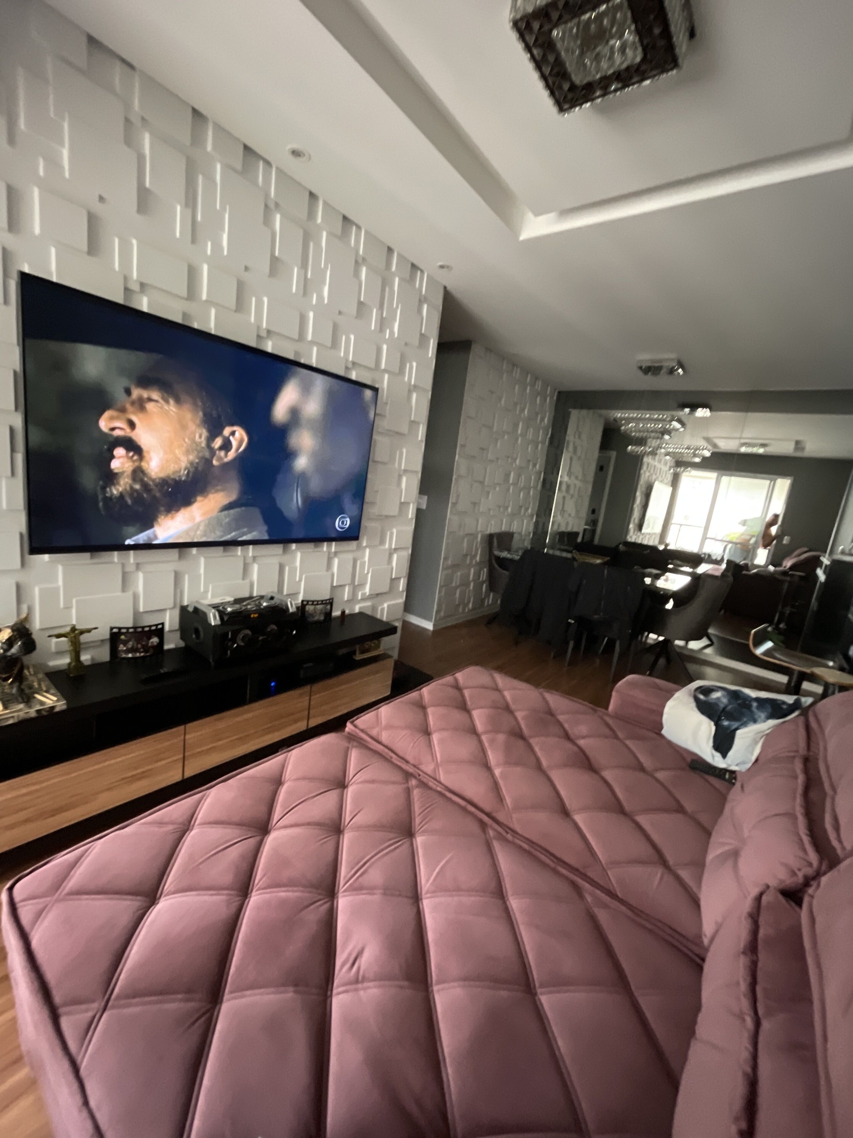 Large apartment with barbecue on the balcony