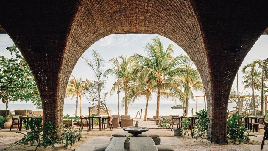 NĂŽmade Temple Holbox