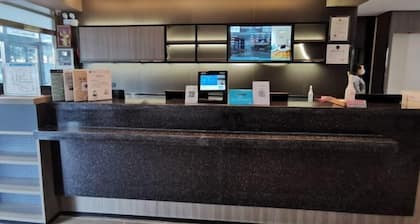 HanTing Hotel (Eye of Tianjin)