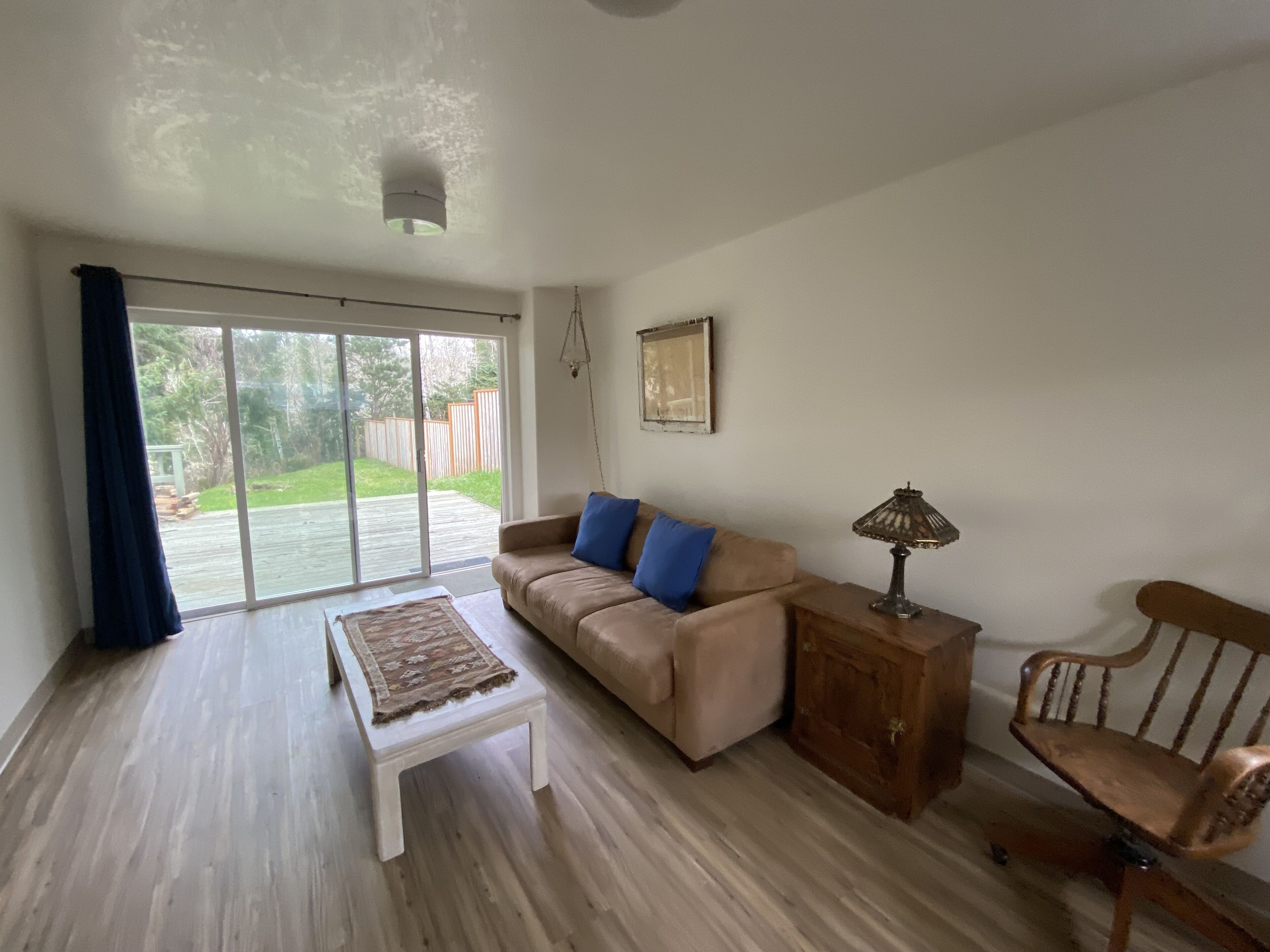 Cheerful Beach House Atop a Hill