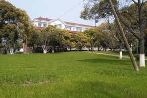 Ngoại thất