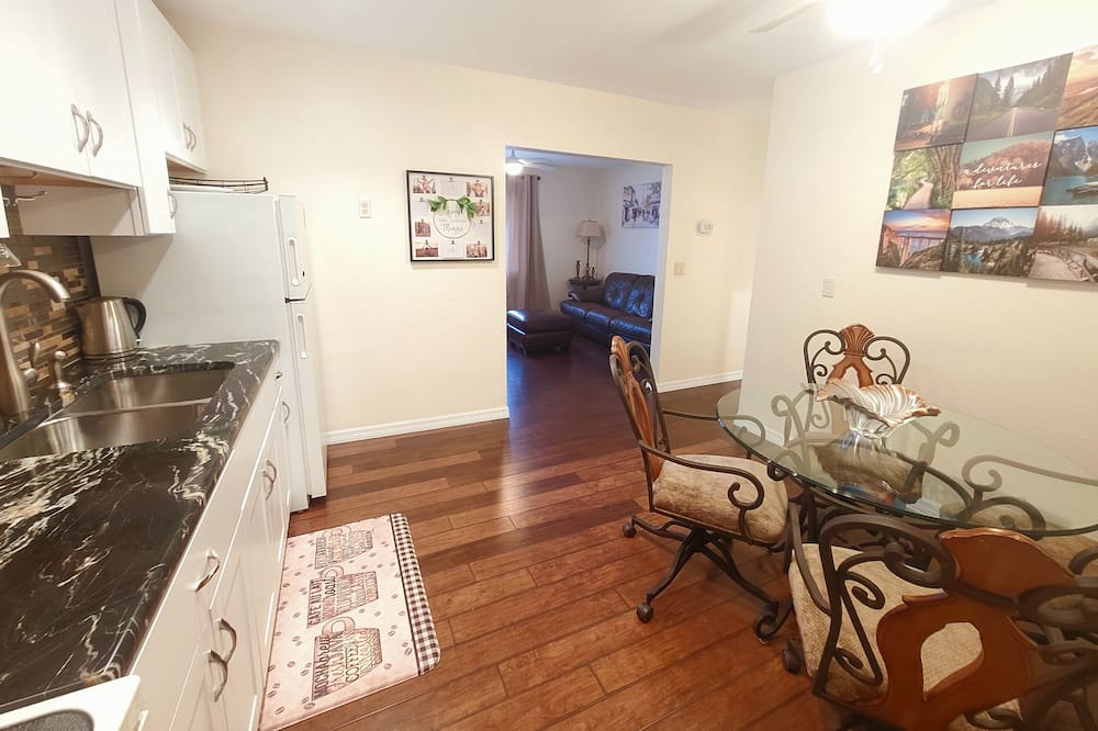 Sarasota Apartment