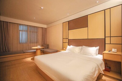 Ji Hotel