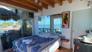 Studiosuite – premium, 1 kingsize-seng, privat basseng, ved havkanten