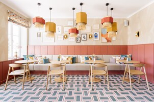 Café da manhã continental grátis todos os dias