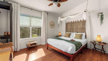 2 bedrooms, iron/ironing board, travel crib, WiFi