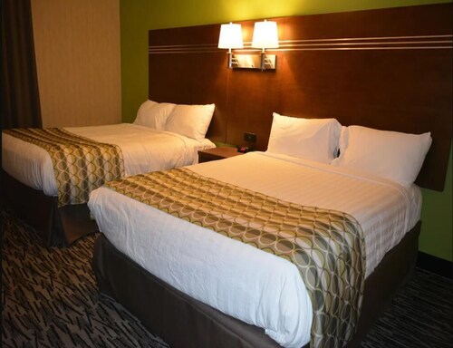 Standard 2 Queen Bed- Pet Friendly