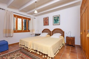 3 camere, ferro/asse da stiro, Wi-Fi gratuito, lenzuola