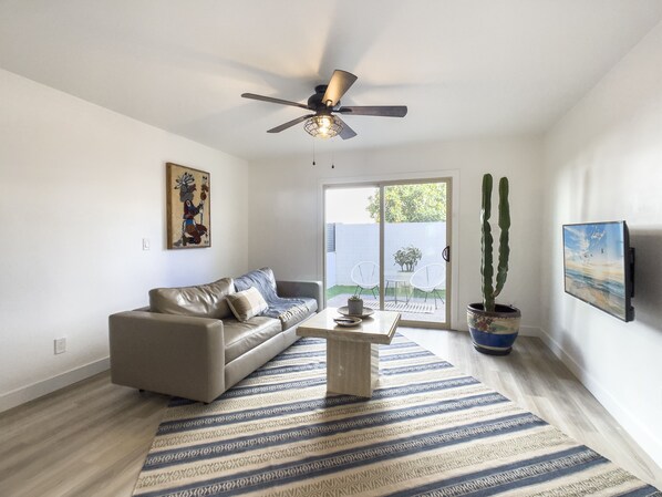 Design Apartment | Living area - Sophia (Scottsdale)