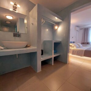 Iron/ironing board - Ambience Suites (Santorini)