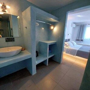 Iron/ironing board - Ambience Suites (Santorini)