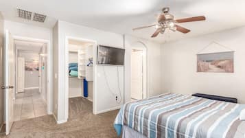 4 chambres, fer et planche à repasser, Wi-Fi gratuit, draps fournis