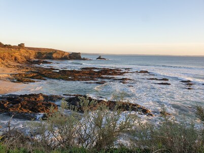 Recently renovated house 6 pers. Presqu'île de Crozon - 300m walk from the beach