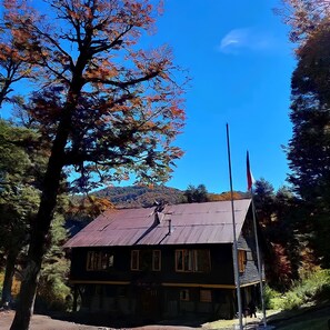 Exterior - Neltume huilo huilo Chile (Neltume)