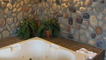 Badewanne, Whirlpool, Haartrockner