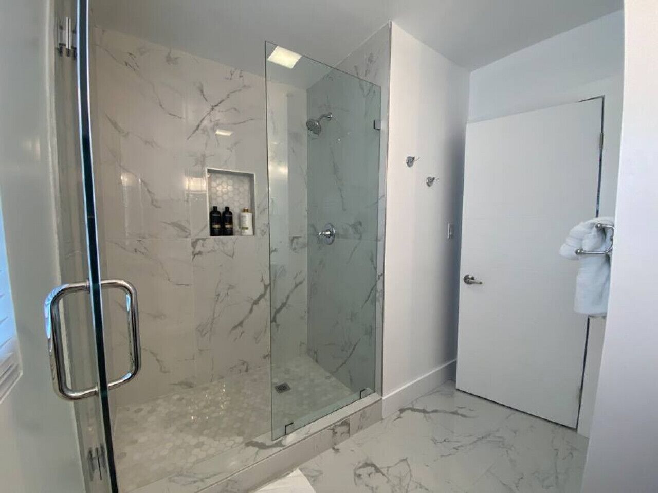 621 · New 3bed/1b House* GREAT Location & Private Yard