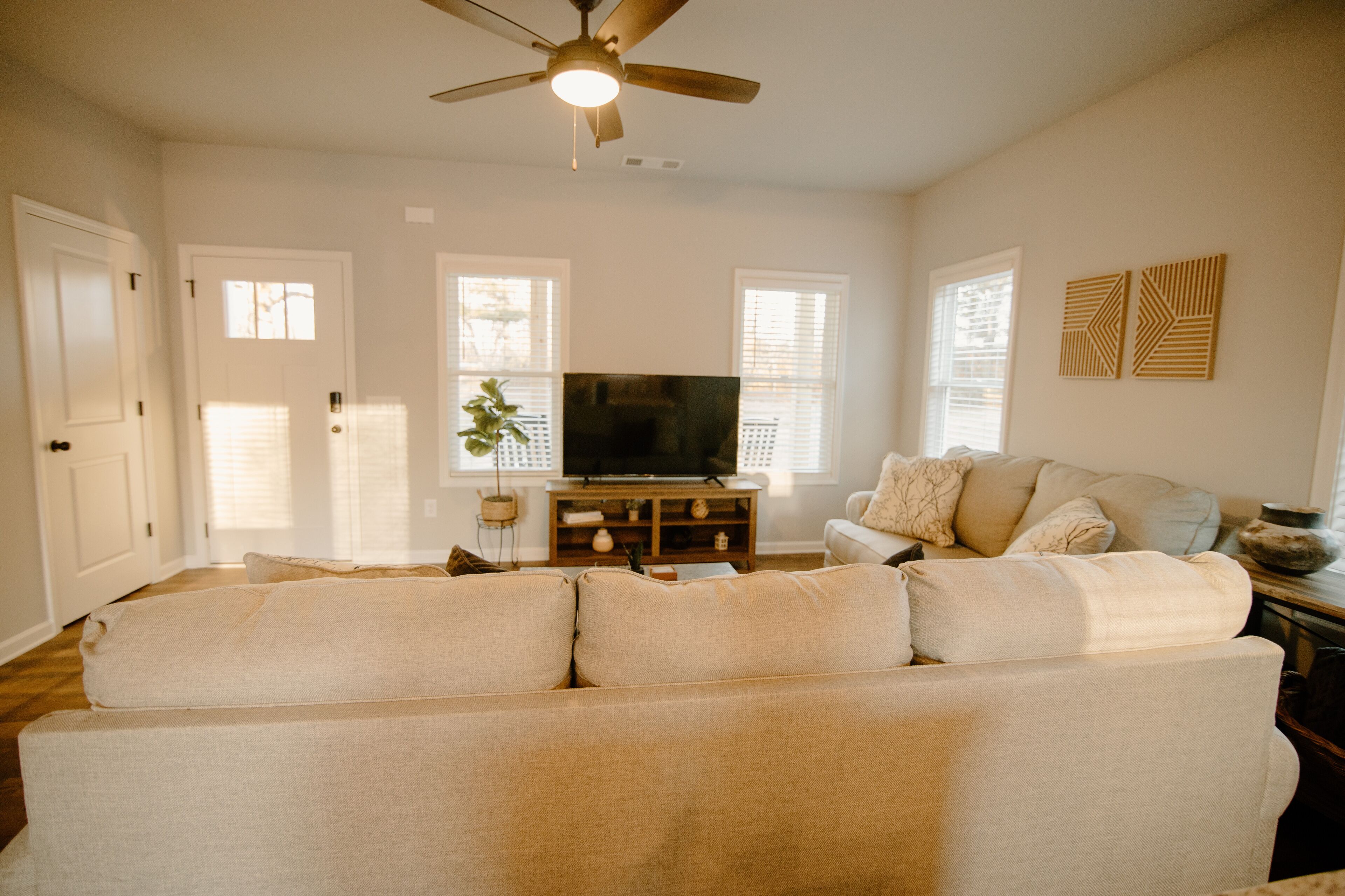 3BR Roper Ln Retreat- close to everything!