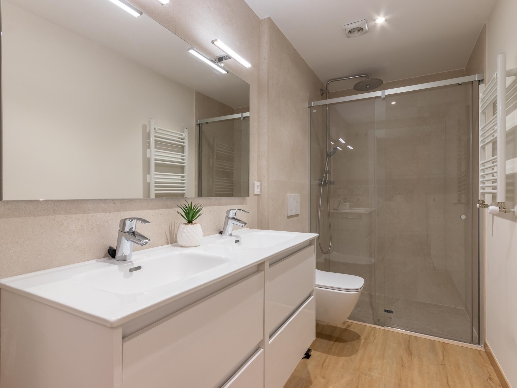 Shower, eco-friendly toiletries, hair dryer, towels