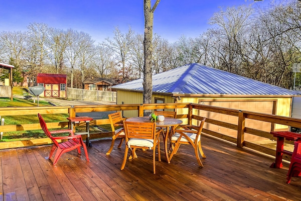 The Lodge | Individually decorated, individually furnished, blackout drapes