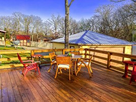 The Lodge | Individually decorated, individually furnished, blackout drapes
