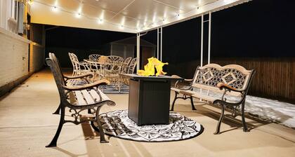 ★Game Room★4 Bedroom (2 King Beds) 3 Bathroom near Arapahoe/I-25