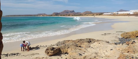 Perto da praia, toalhas de praia 