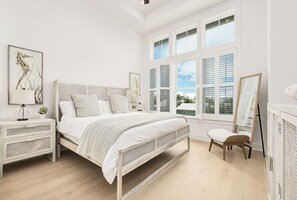 3 Schlafzimmer, BĂŒgeleisen/BĂŒgelbrett, kostenloses WLAN, BettwĂ€sche