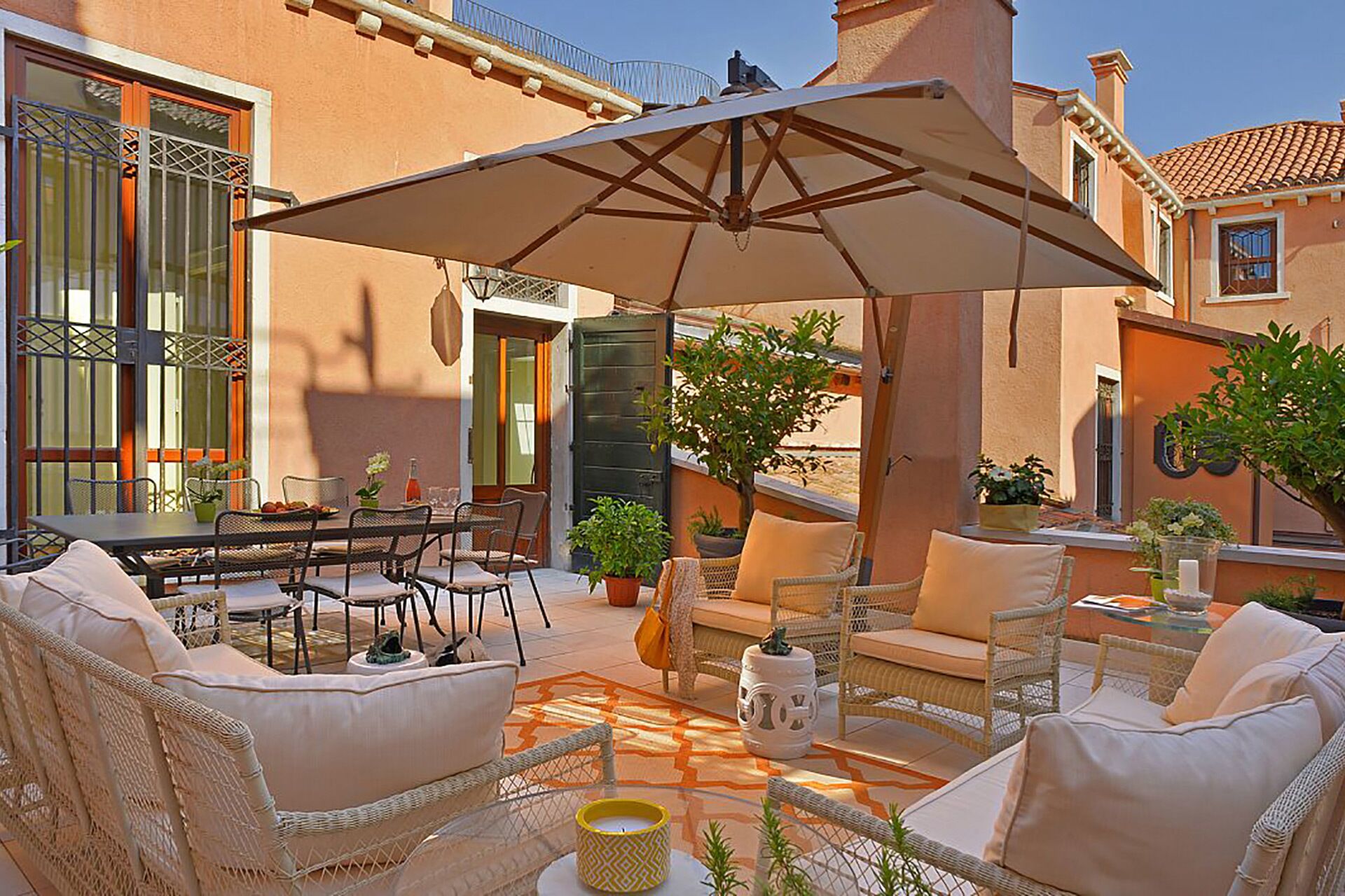 🏆Elegant Living in Palazzo on Grand Canal- Sip Bellinis on Shared Terrace