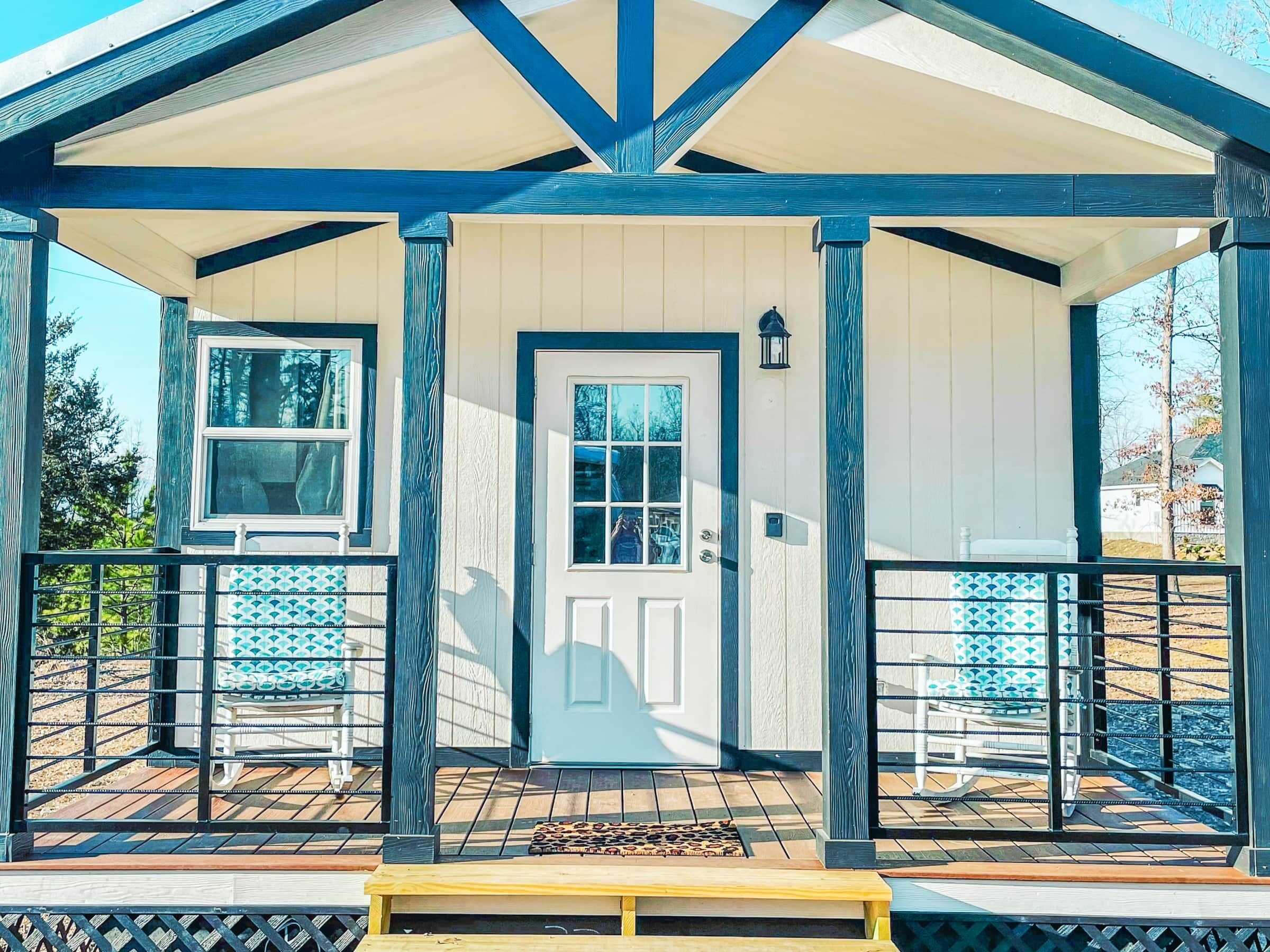 Book Unforgettable Views Lake Oaklawn Crystals Hiking Biking