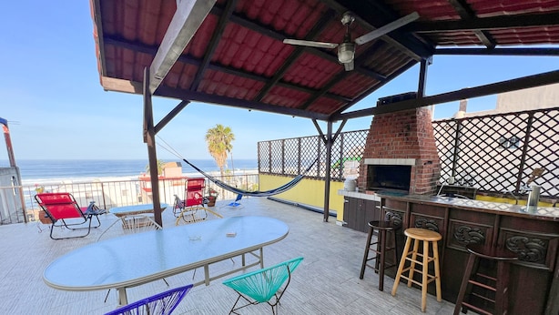 Unclassified image, 1 of 17, button - ITH Lazy Lobster Surf Hostel (Playas de Rosarito)