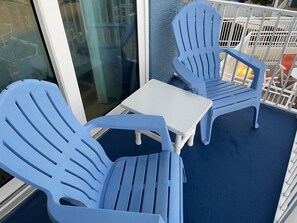 Property grounds - Oceanfront Condo steps to restaurants and shops! (New Smyrna Beach)