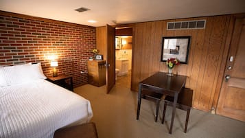 3 chambres, bureau, fer et planche Ă repasser, Wi-Fi gratuit