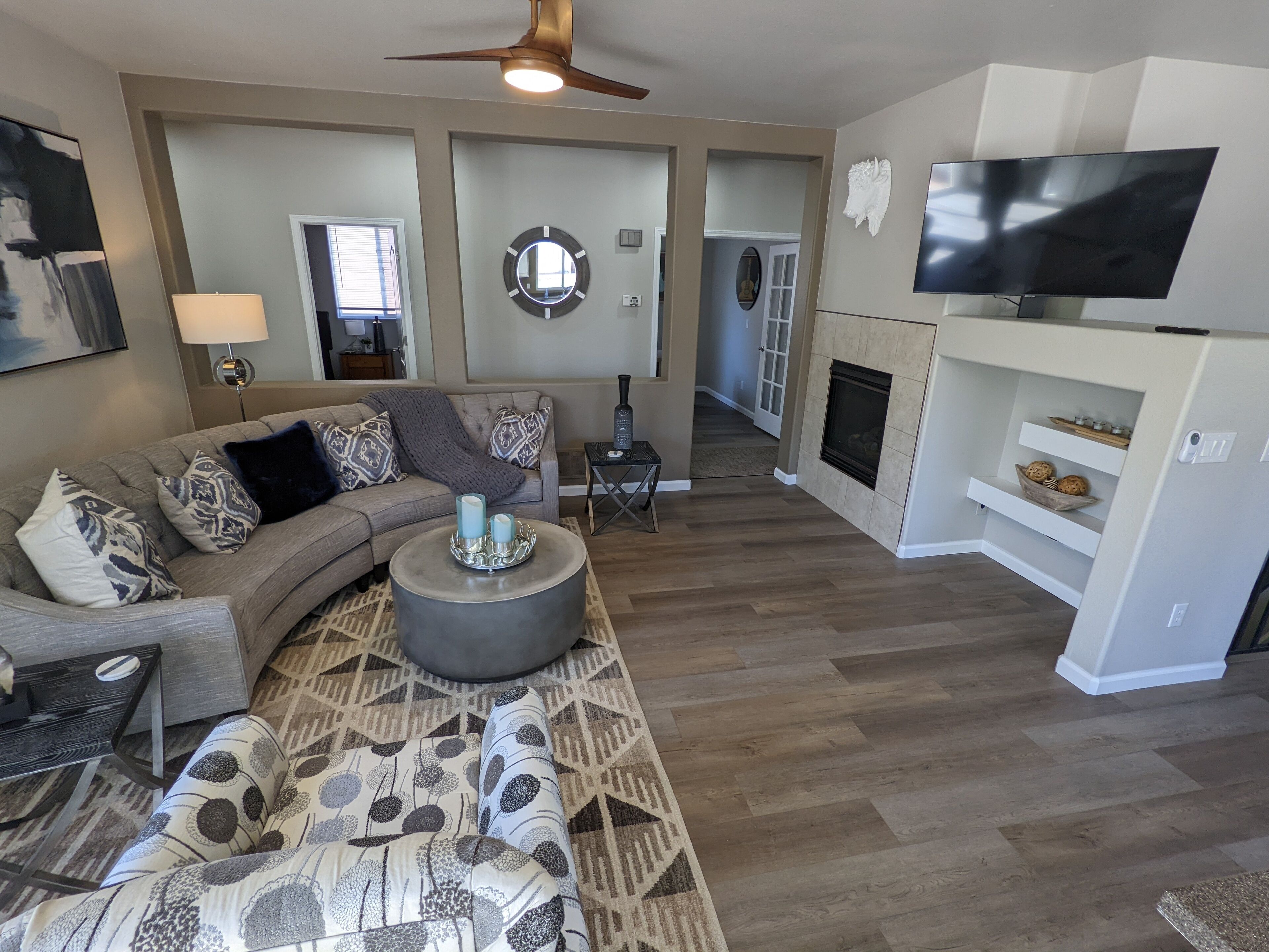 Modern House 5 Minutes Away From USAFA Short term or Long term rental!