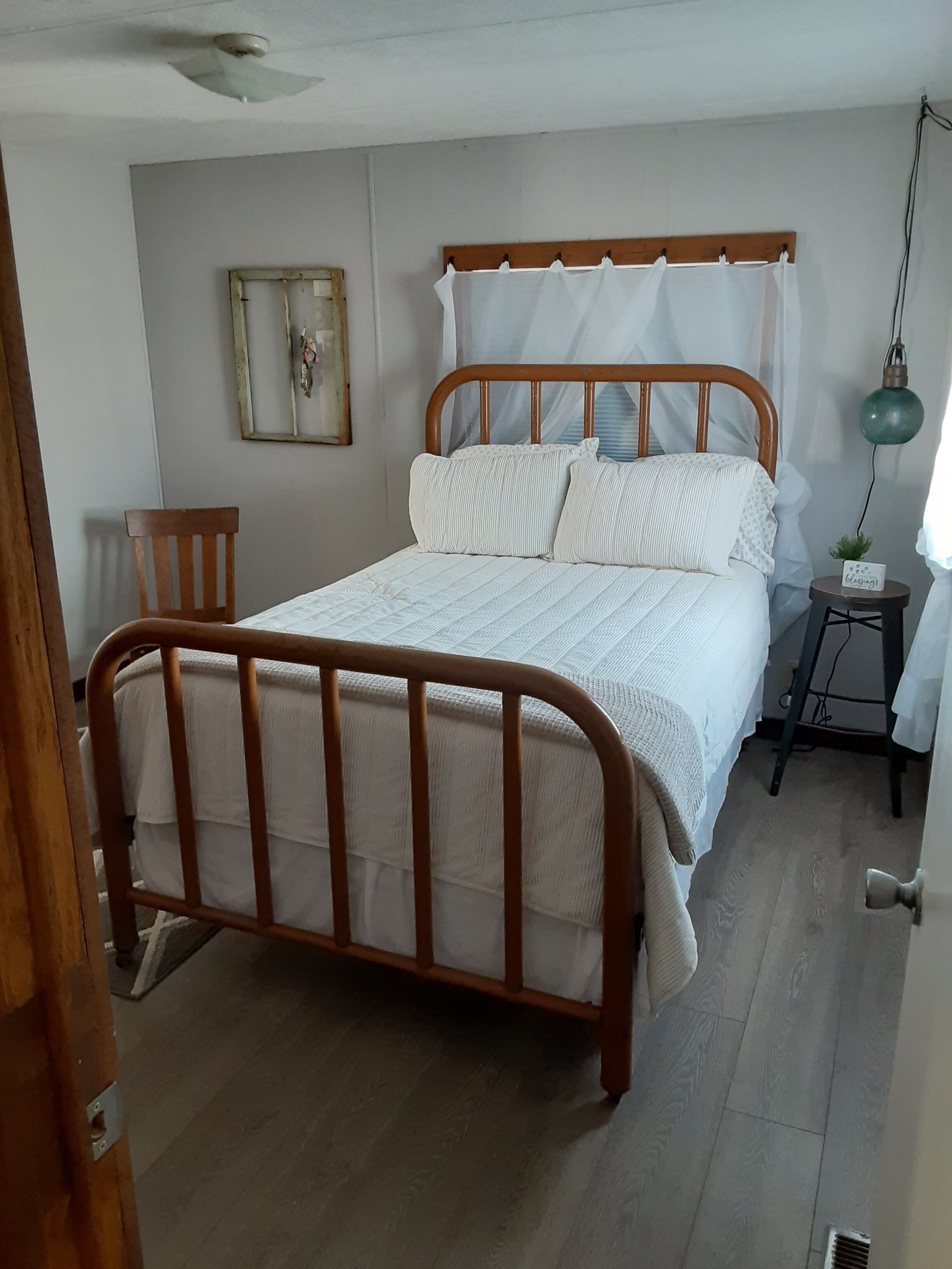 Cozy Home with view of the Big Horn Mountains