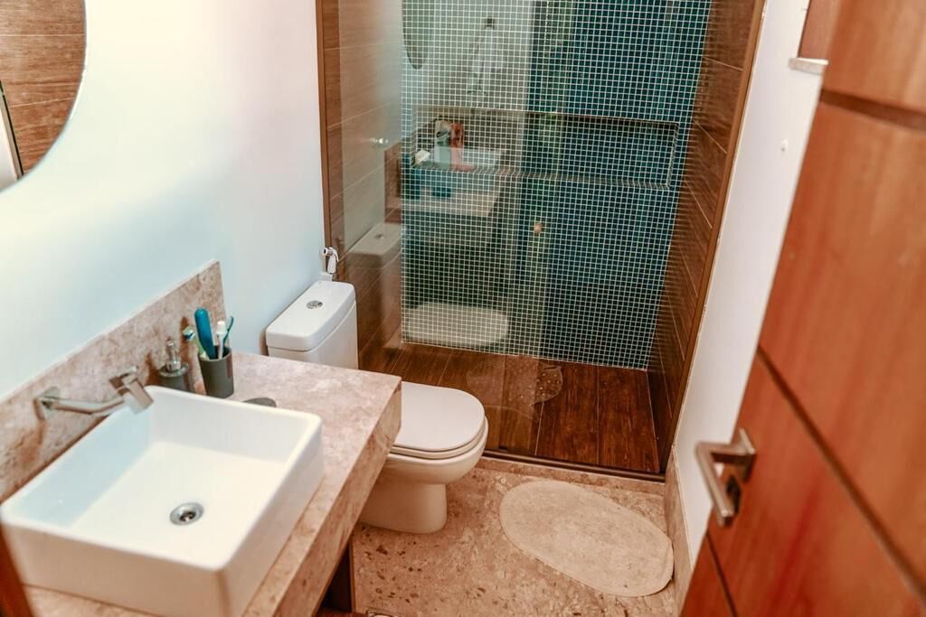 Intimate 4 suite villa in a garden setting