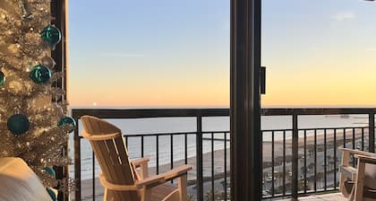 2 bed,2.5 bathOCEAN Front”San Luis Private Condo.. Endless Sunsets!Family-sized!