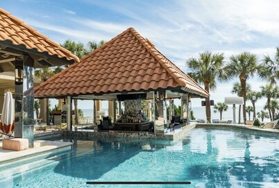 2 bed,2.5 bathOCEAN Front”San Luis Private Condo.. Endless Sunsets!Family-sized!