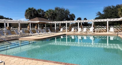 FREE Golf Cart! Fabulous Location! Classy Decor! Pet-friendly!