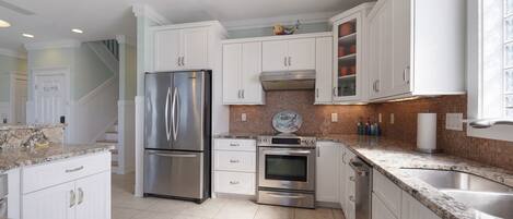 Microwave, oven, stovetop, dishwasher