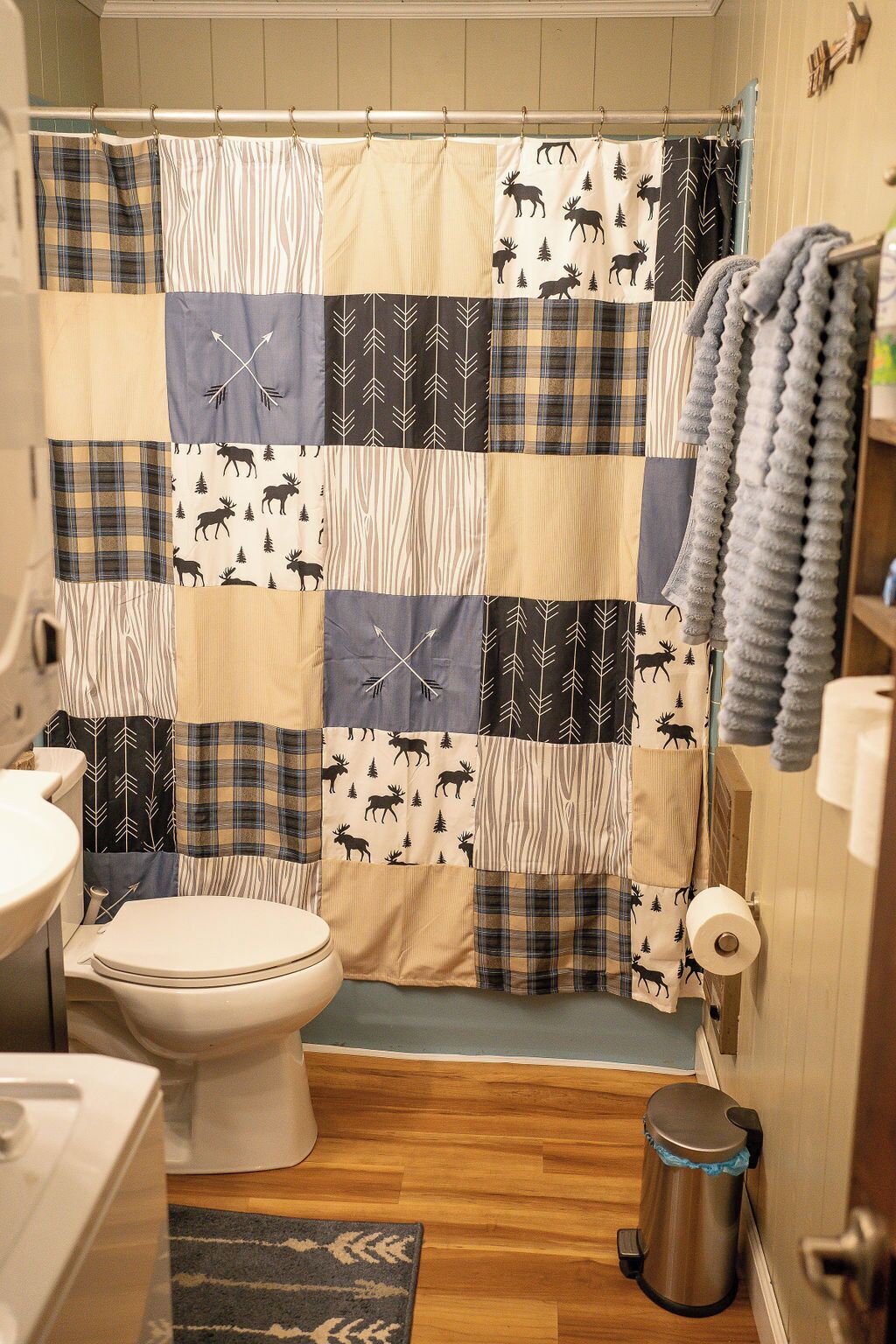 Remote, Cheerful Mountain Cabin in Franklin, NC