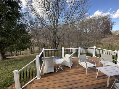 Comfortable Cottage in the Blue Ridge Mountains