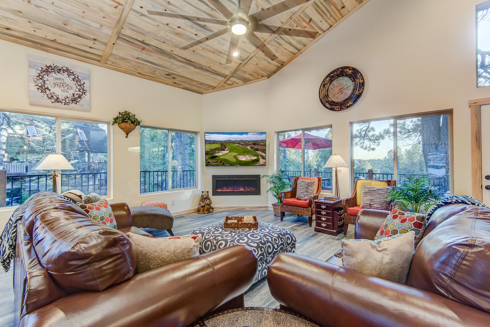 Serenity in the Pines - Luxury Cabin in Munds Park