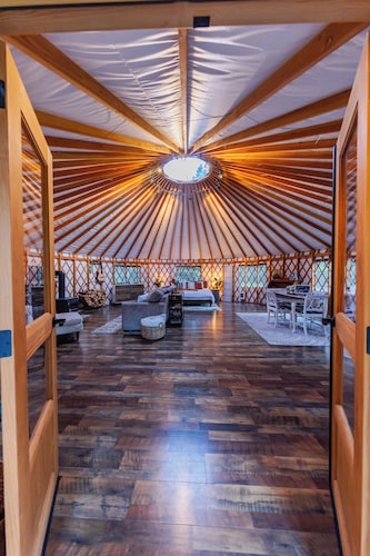 Gorgeous Yurt in Mountains Near Glacier National Park 