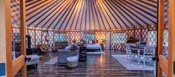 Gorgeous Yurt in Mountains Near Glacier National Park 