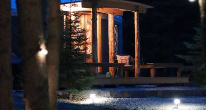Gorgeous Yurt in Mountains Near Glacier National Park