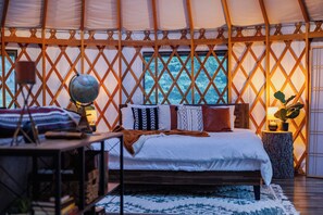 1 habitación, escritorio, tabla de planchar con plancha y wifi gratis 
