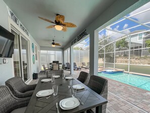 Outdoor dining